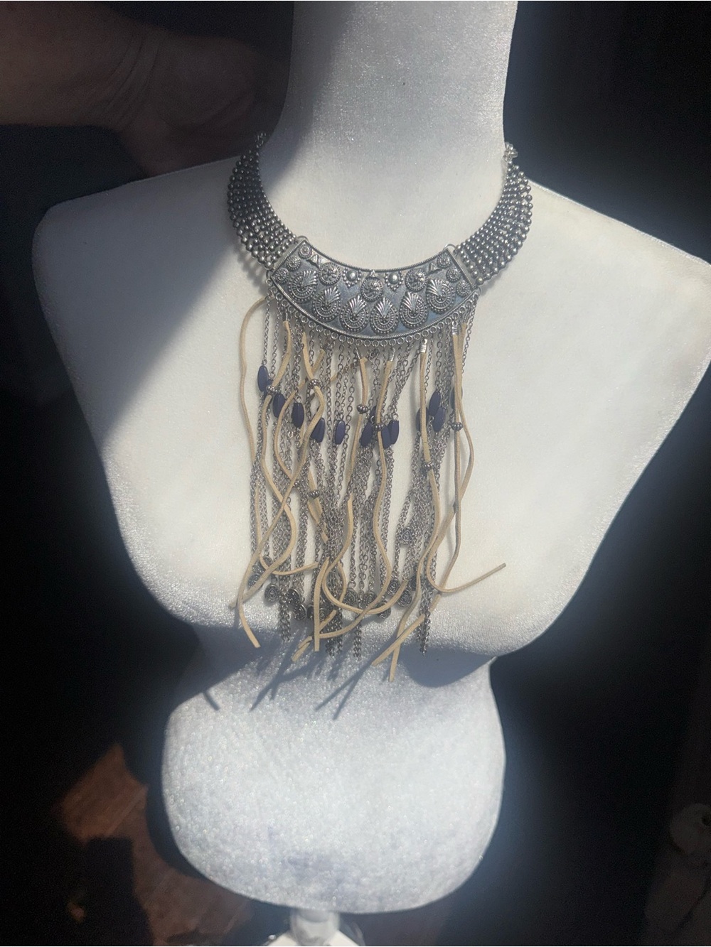 Boho Silver Statement Fringe Necklace with Blue Accents beige choker - Picture 5 of 6